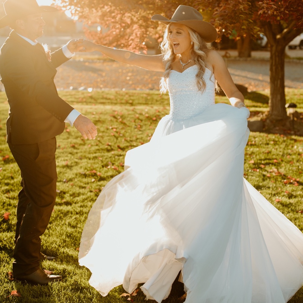 Meet your Posher, Darby